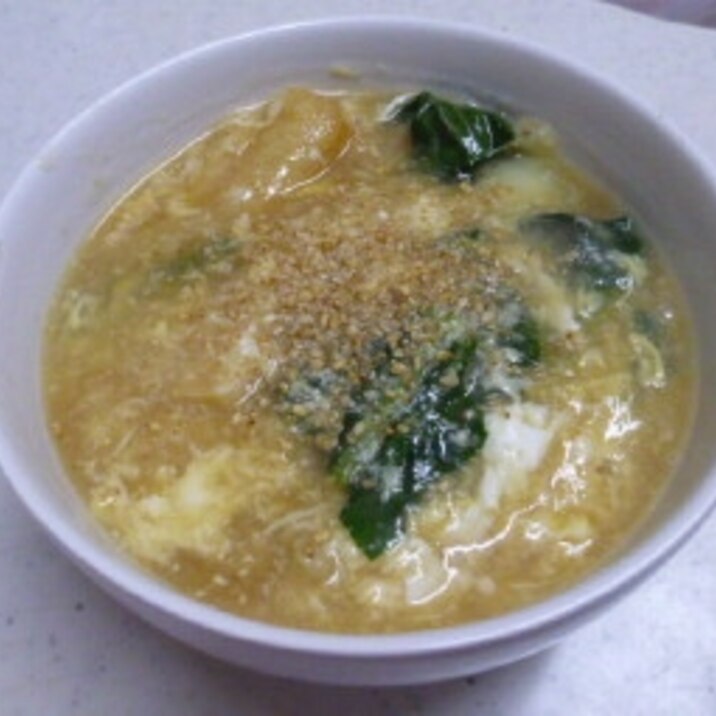 チンゲン菜と揚げの卵スープ
